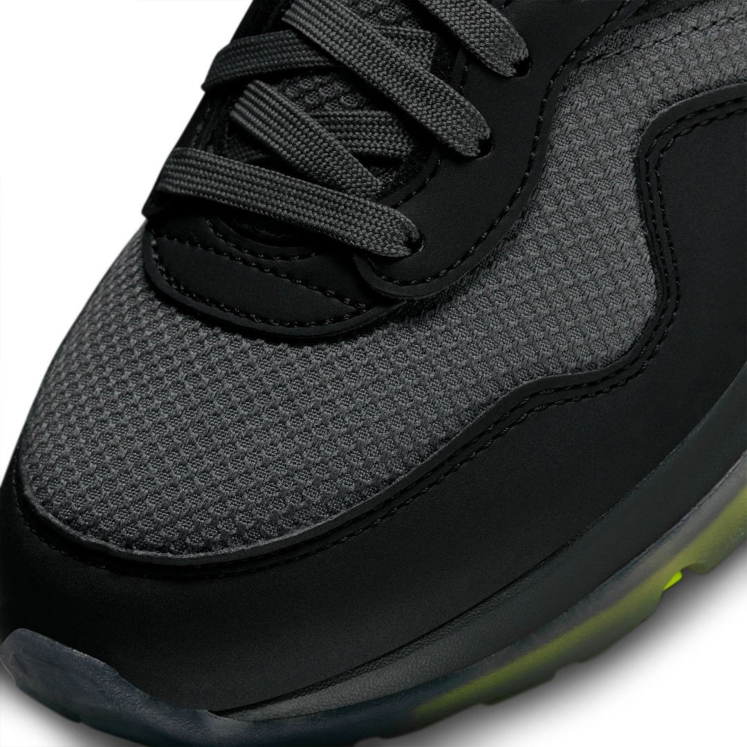 NIKE AIR MAX MOTIF NEXT NATURE DZ5630-001 Black