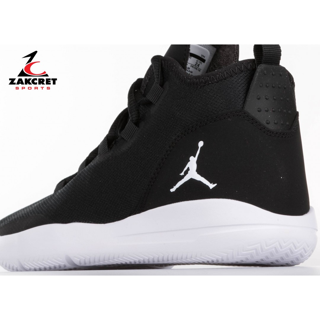 JORDAN REVEAL 834126-021 Black