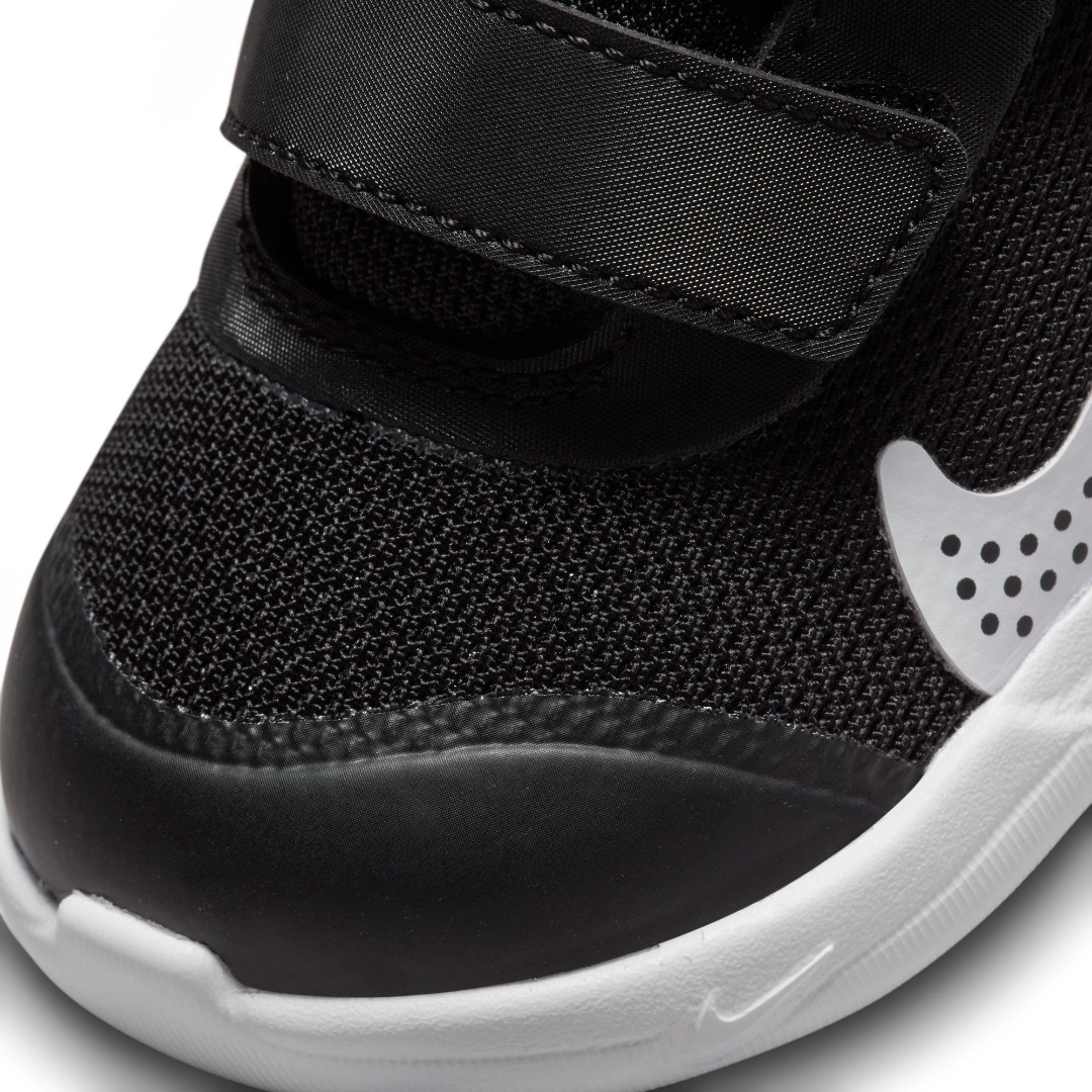 NIKE OMNI MULTI-COURT DM9028-002 Black