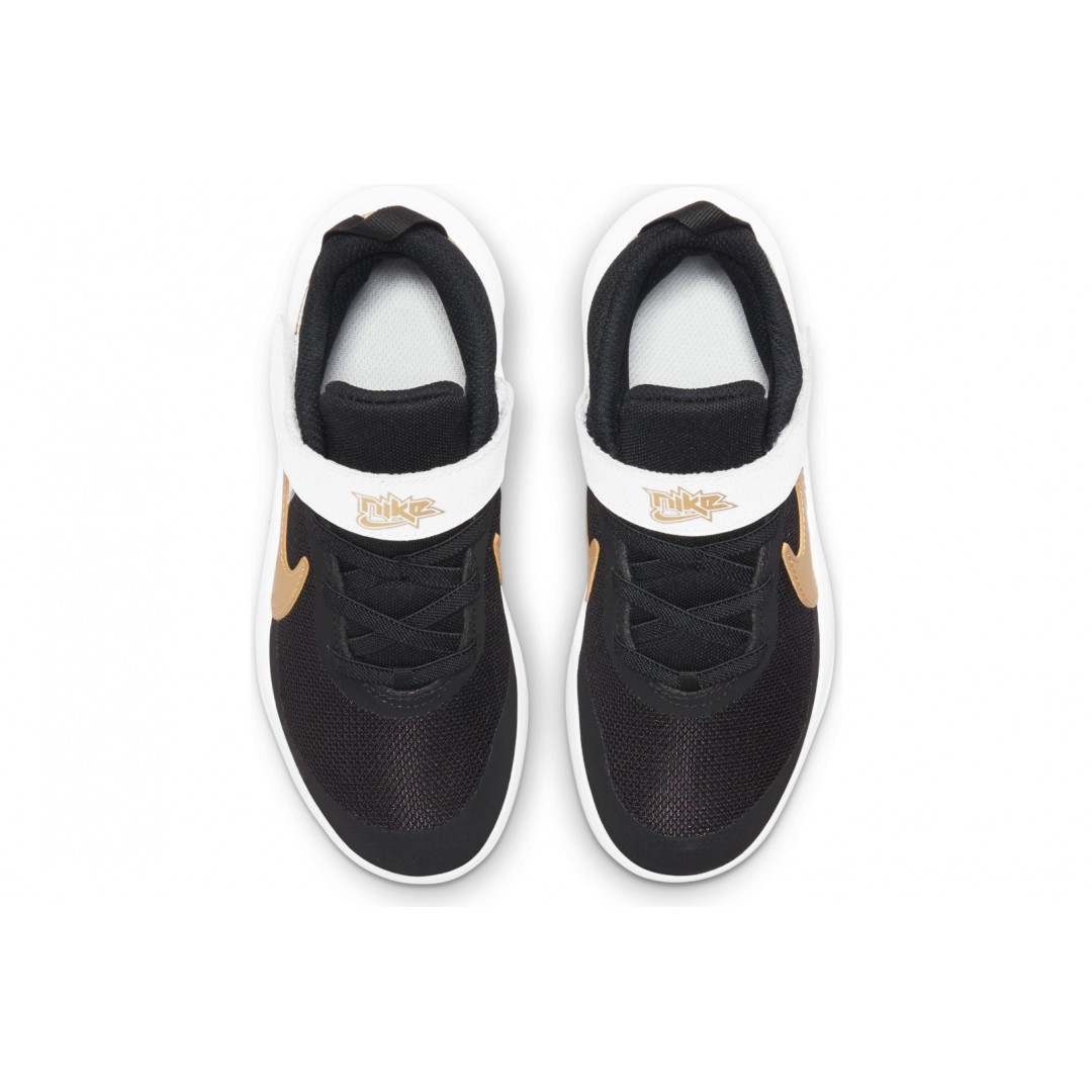 NIKE TEAM HUSTLE D 10 CW6736-002 Colorful