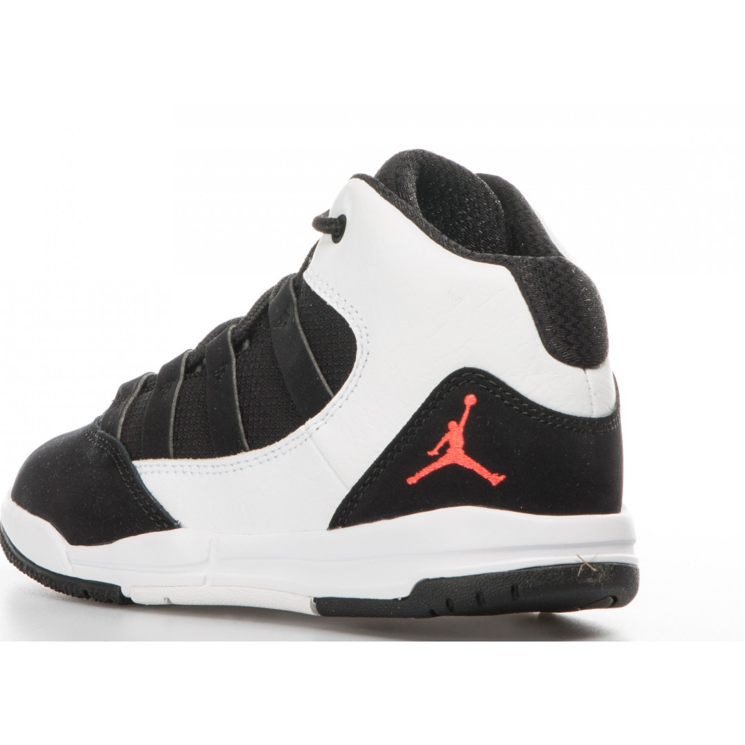 jordan aq9216