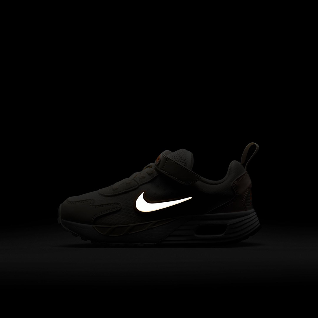 NIKE AIR MAX SOLO FZ0944-006 Εκρού