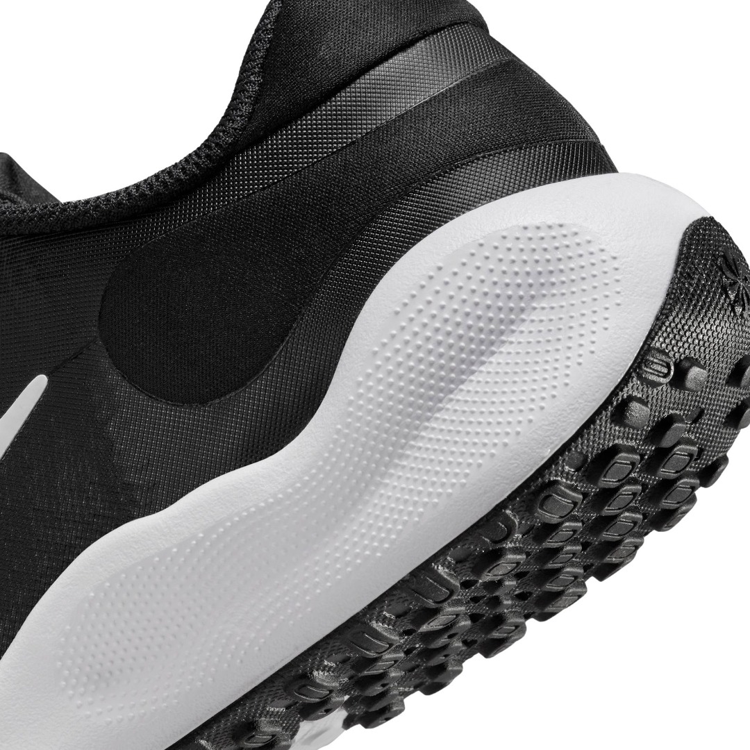 NIKE REVOLUTION 7 (GS) FB7689-003 Black