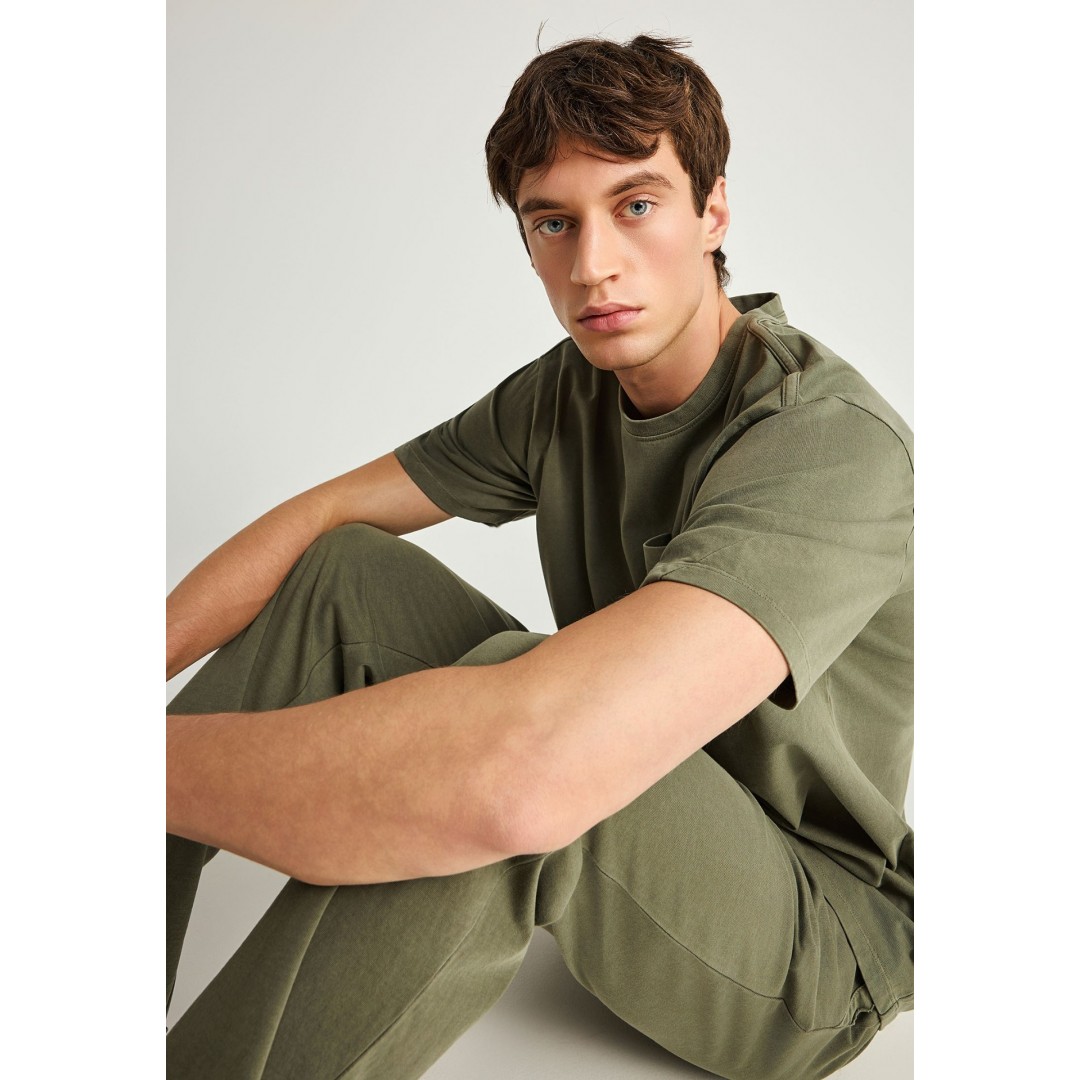 FUNKY BUDDHA  FBM013-051-02-DEEP FOREST Pine