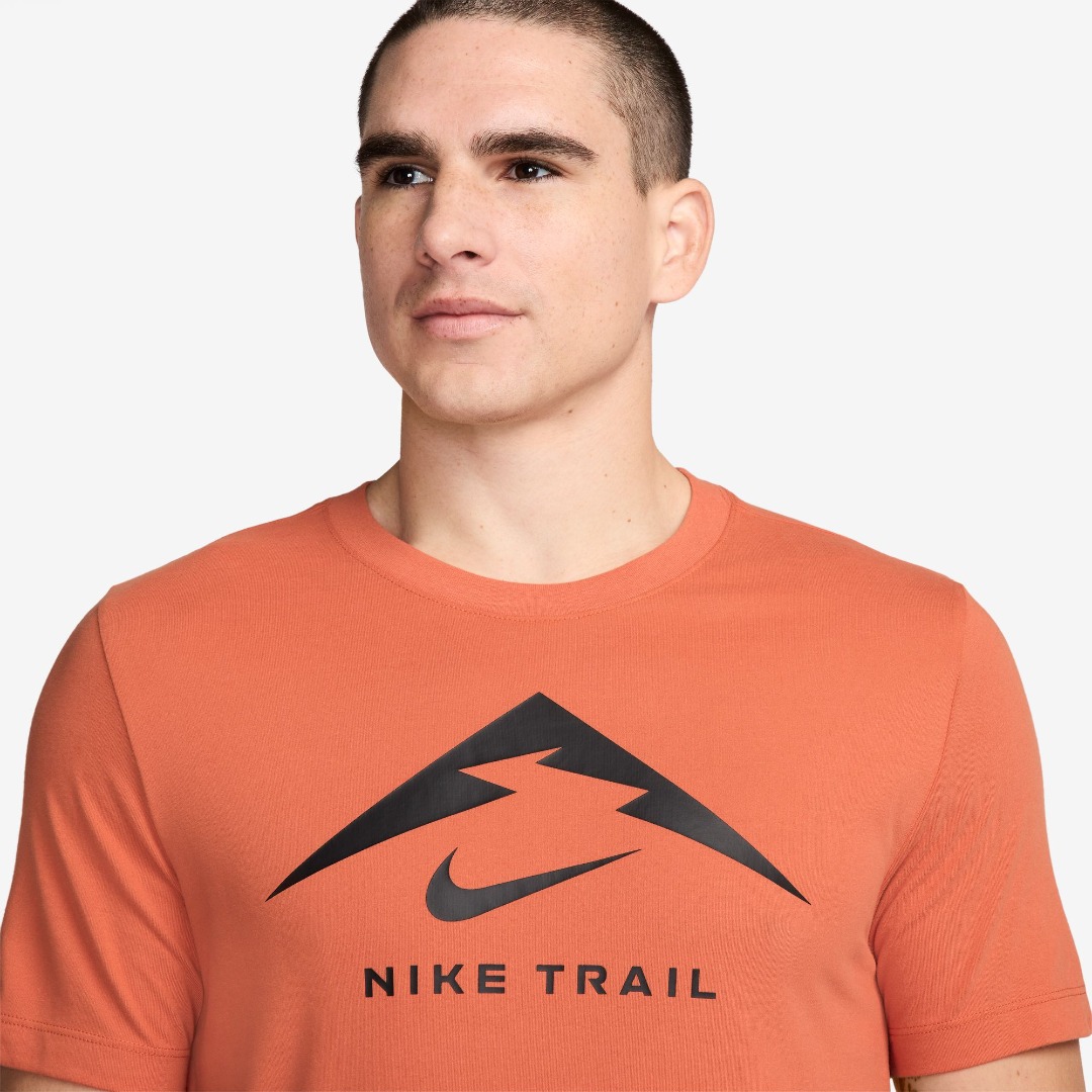 NIKE DRI-FIT FQ3914-846 Brown