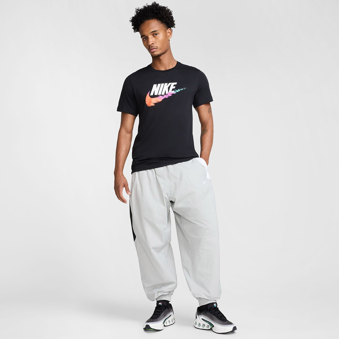 NIKE M NSW TEE 6MO FTRA SP25 HJ0568-010 Μαύρο