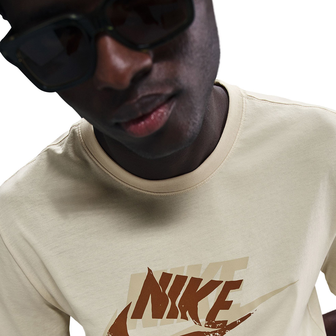 NIKE M NSW TEE 12MO FUTURA SP25 HJ0559-229 Χακί