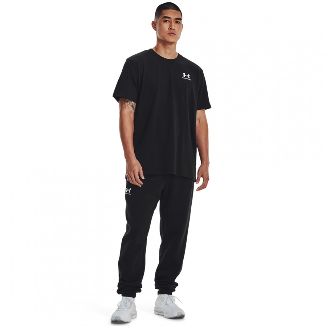 UNDER ARMOUR M LOGO EMB HEAVYWEIGHT SS 1373997-001 Μαύρο