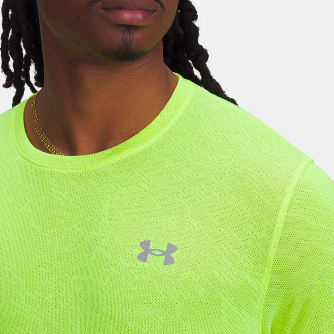 UNDER ARMOUR LAUNCH CAMO SHORTSLEEVE 1386681-731 Yellow