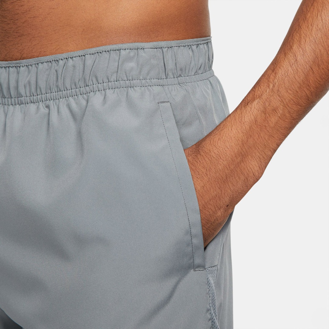 NIKE M NK DF CHALLENGER 5BF SHORT DV9363-084 Grey