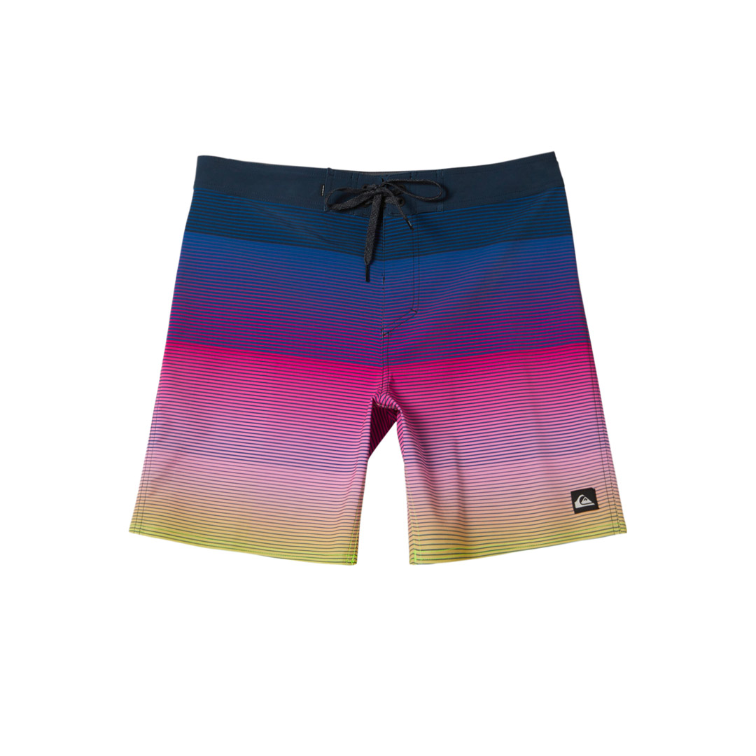 QUIKSILVER SURFSILK MASSIVE 18 AQYBS03651-KTP6 Colorful