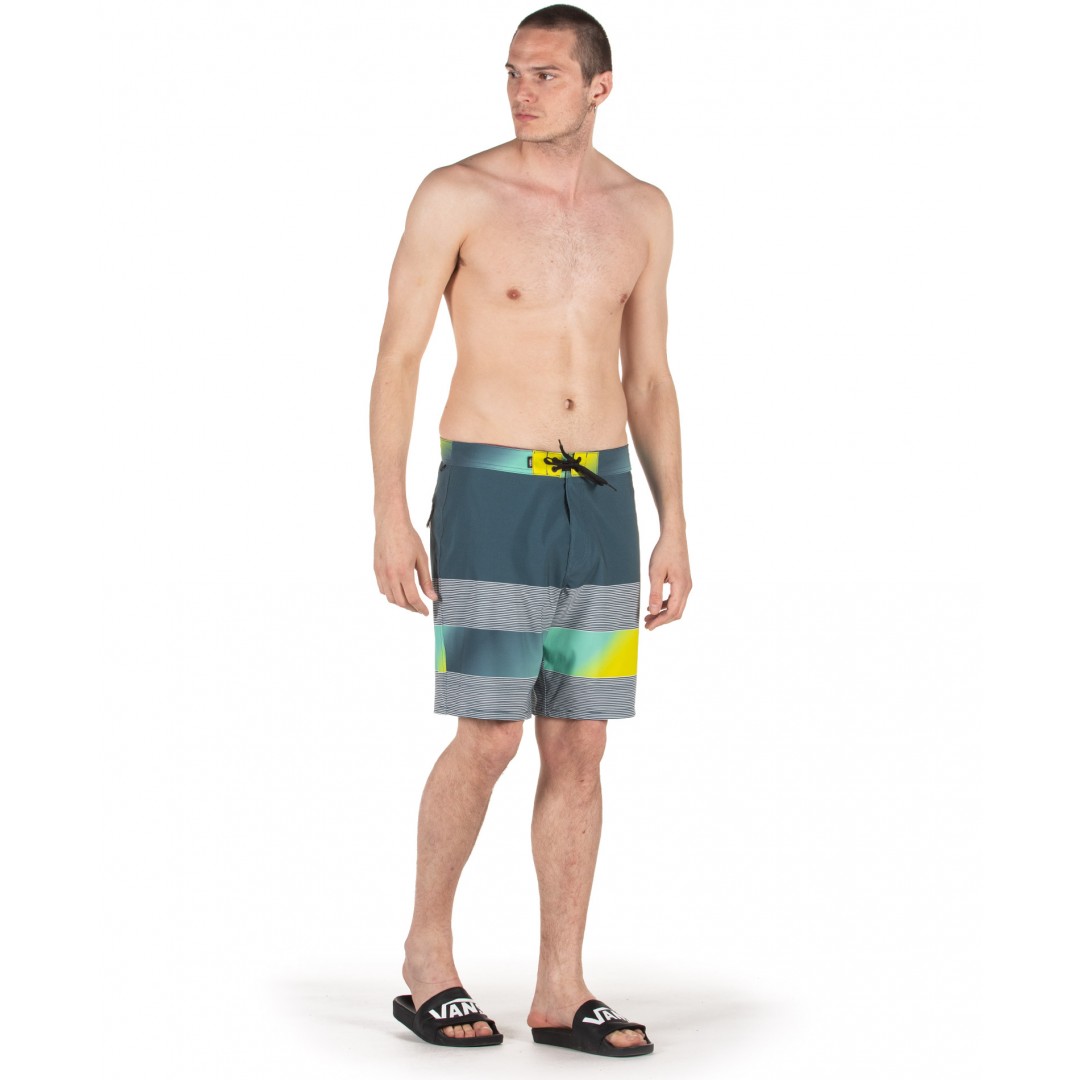 VANS ERA 19" BOARDSHORT  VA3HBOYNA-YNA Blue