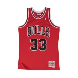 MITCHELL & NESS NBA SWINGMAN ROAD JERSEY BULLS 1997 SCOTTIE PIPPEN SMJYGS18153-CBUSCAR97SPI-UNIVERSITY RED Κόκκινο Εικόνα 