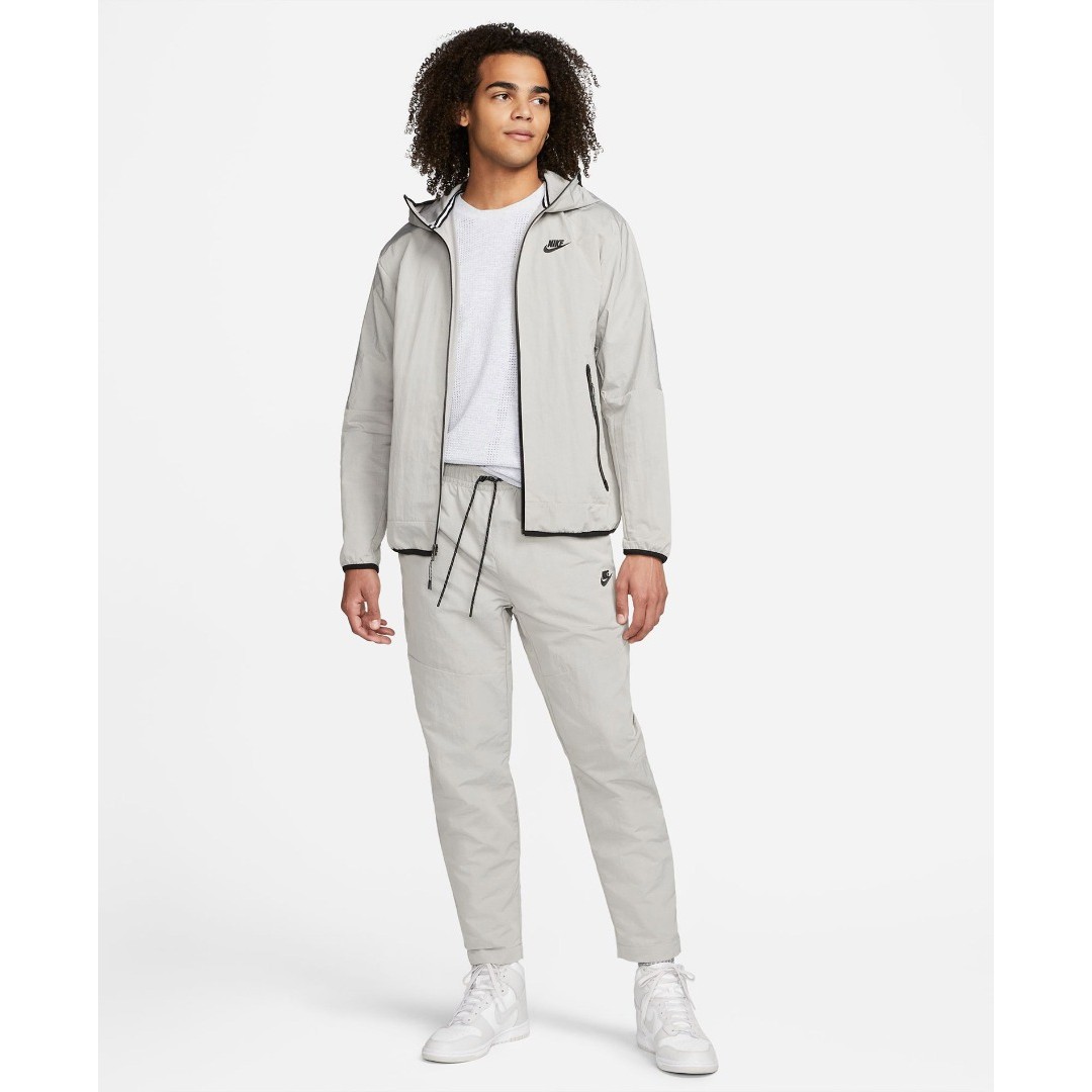 NIKE SPORTSWEAR TECH WOVEN DQ4340-016 Γκρί