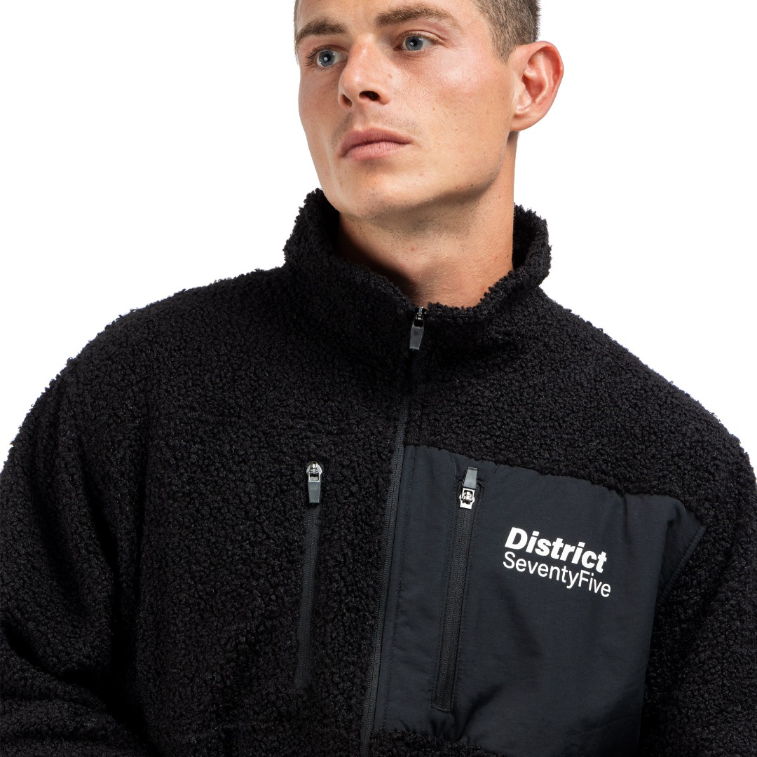 DISTRICT75 224MHZ-178-071 Black