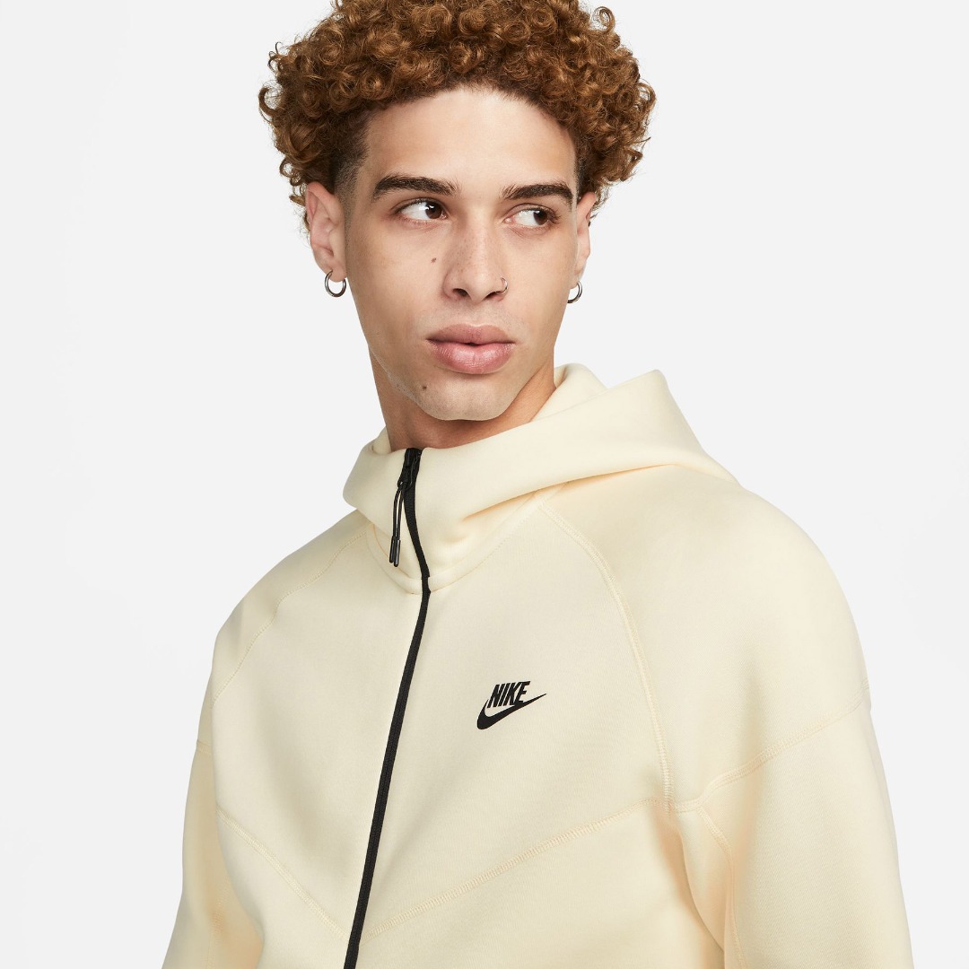 NIKE M NK TCH FLC FZ WR HOODIE FB7921-113 Ecru