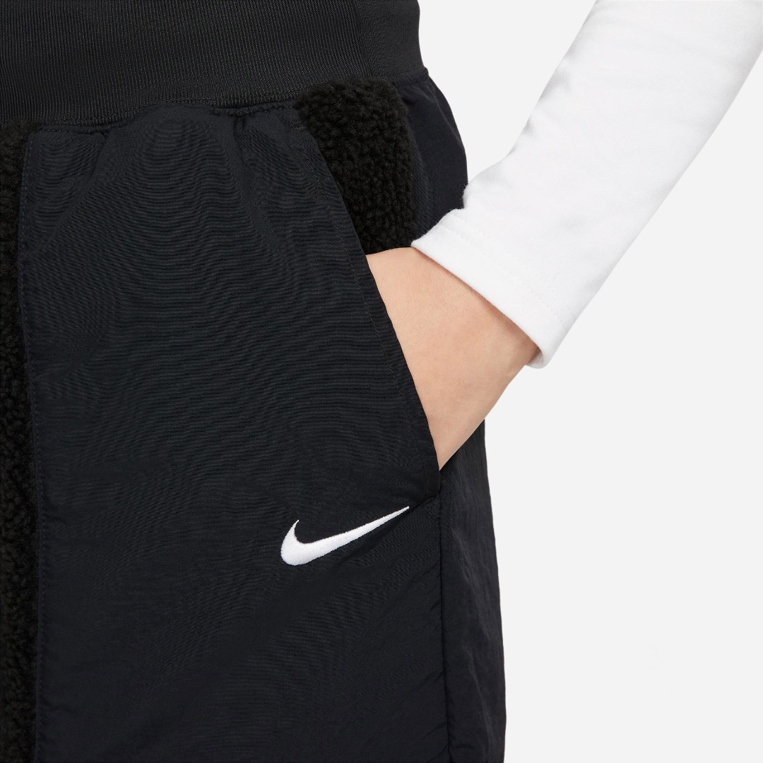 NIKE W NSW ESSTL WVN HR WTR PNT CRV DQ6809-010 Μαύρο