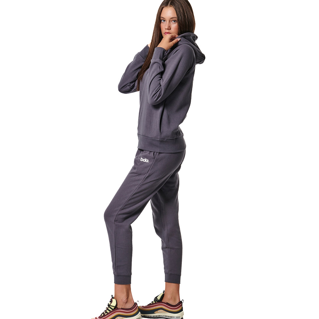 BODY ACTION 021443-01-03G Coal