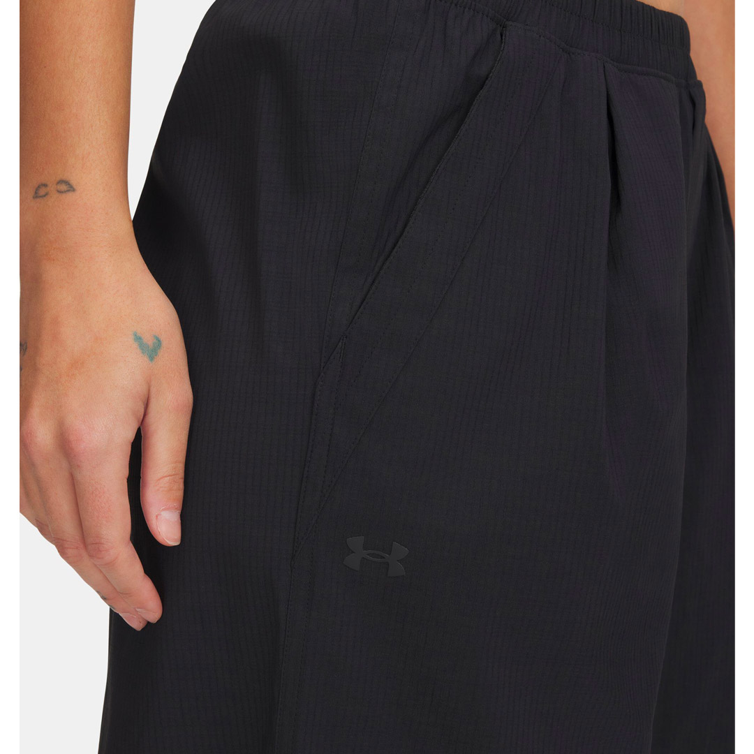UNDER ARMOUR UNSTOPPABLE WVN PARACHUTE 6000276-001 Μαύρο