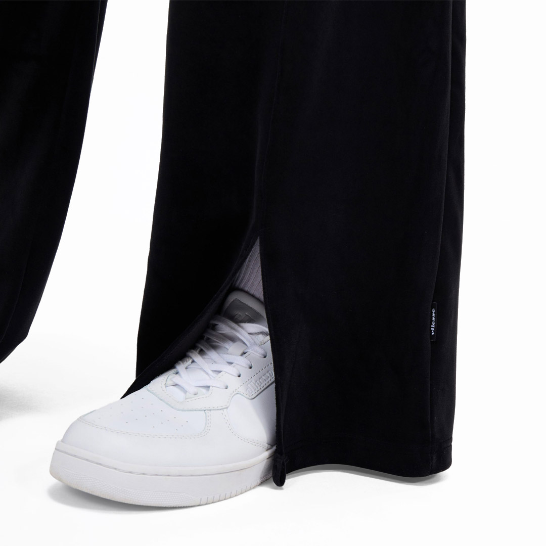 ELLESSE SARTORIA VELVET TRACK PANT SGX21021-011 Μαύρο