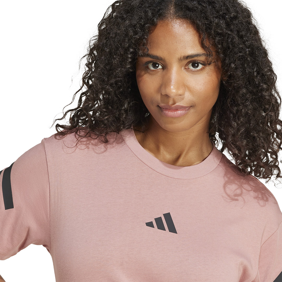 adidas sportswear W FI 3S TEE JE0244 Brown
