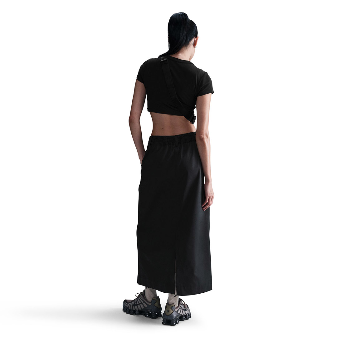 NIKE SPORTSWEAR HQ8022-010 Black