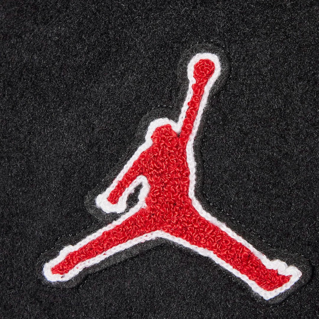 JORDAN JDN VARSITY 95D197-023 Μαύρο