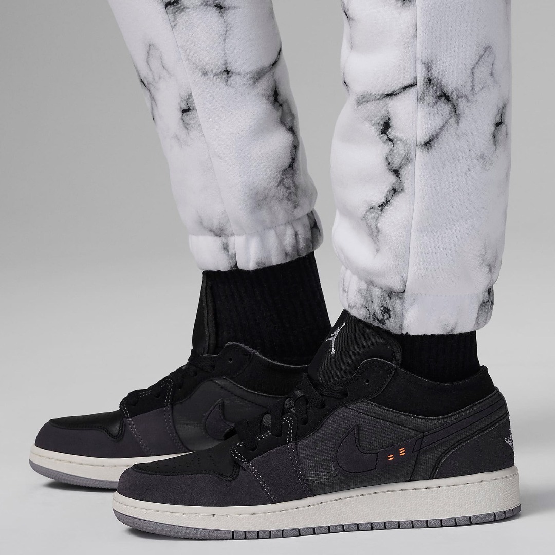 JORDAN JDG ESSENTIALS AOP FLC PANT 45C594-001 White