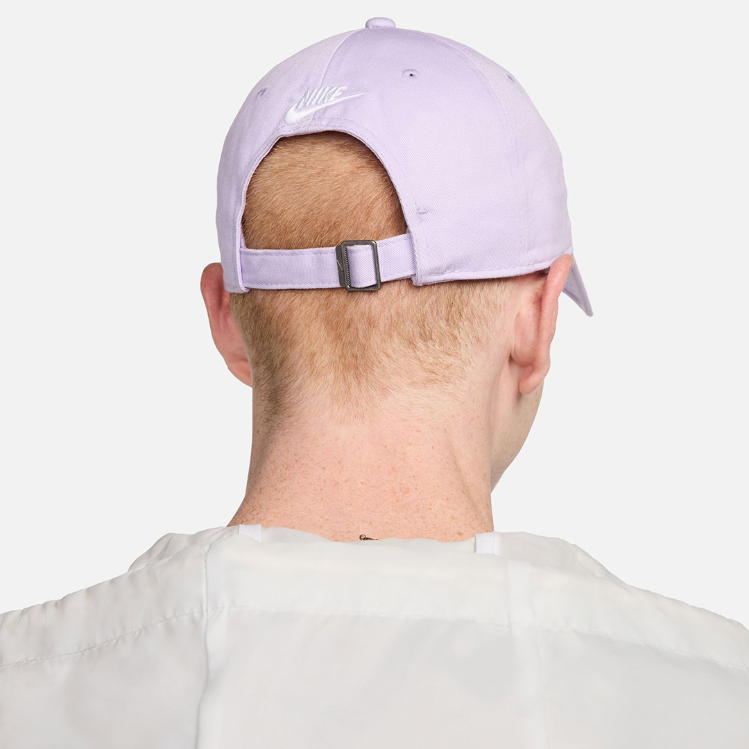 NIKE CLUB FB5370-512 Lilac