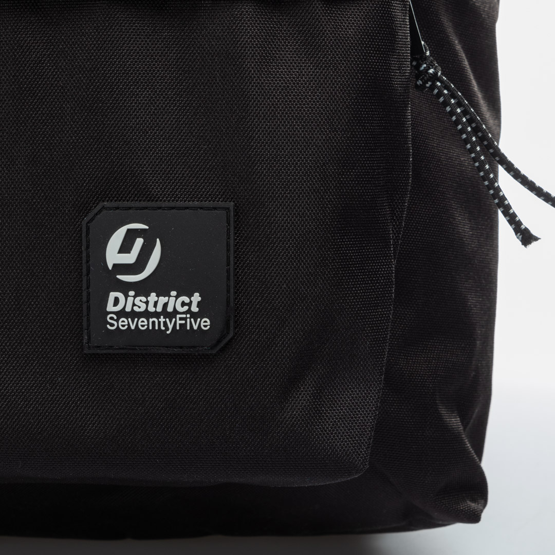 DISTRICT75 124UBG-122-071 Black