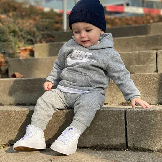 baby clothes