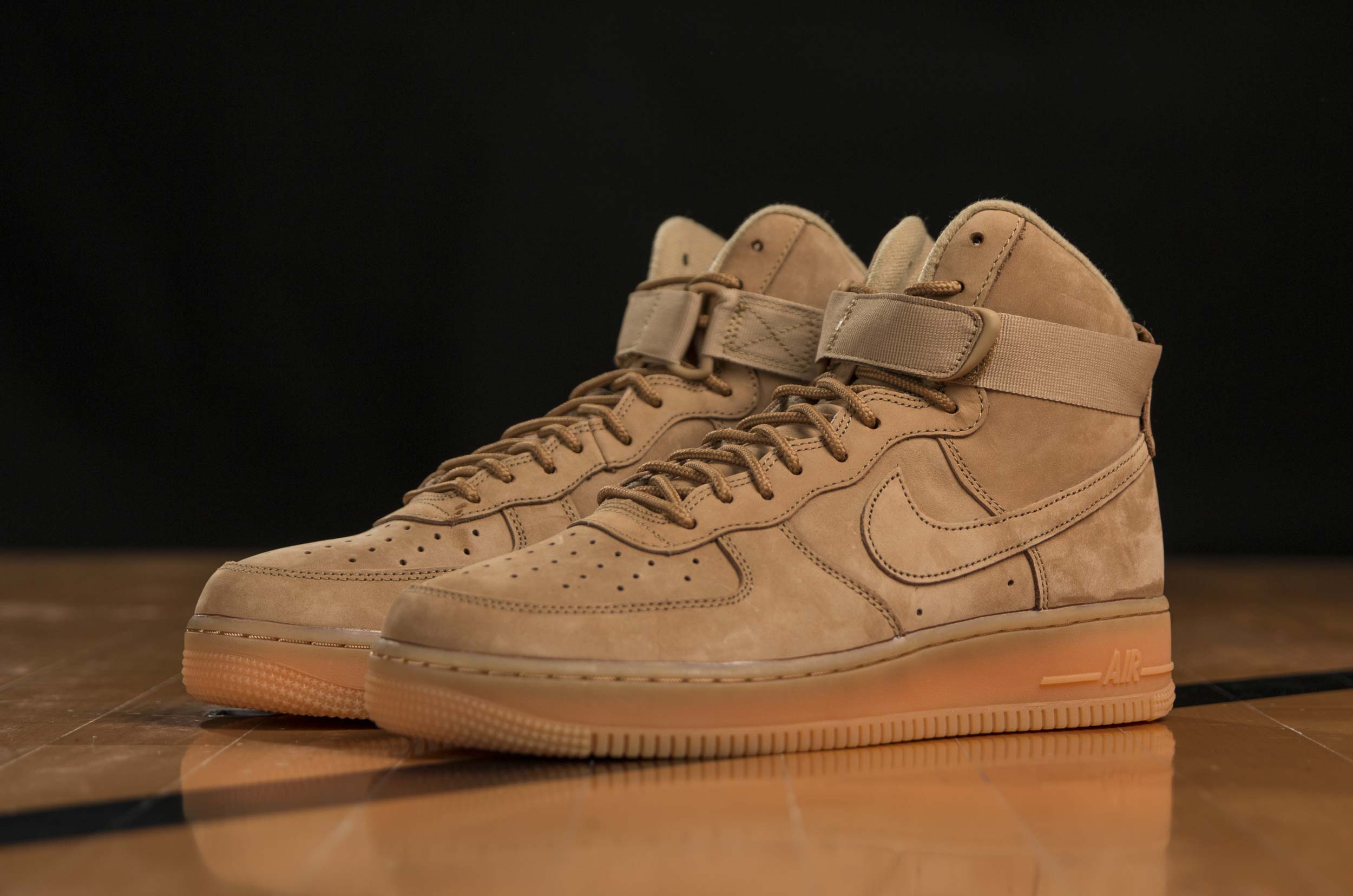 Sneakers Air Force One 07 High Black Wheat Air Force Junior Lv8 