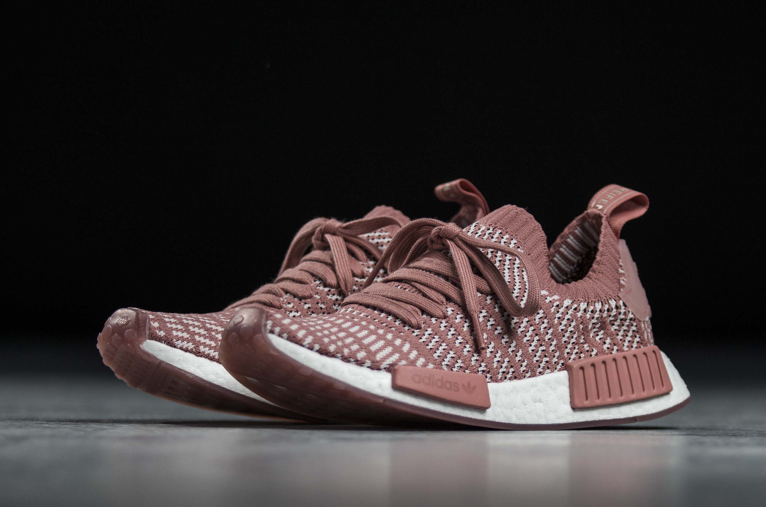 adidas Originals NMD R1 STLT PK W CQ2028 Pink - Outletcenter.gr